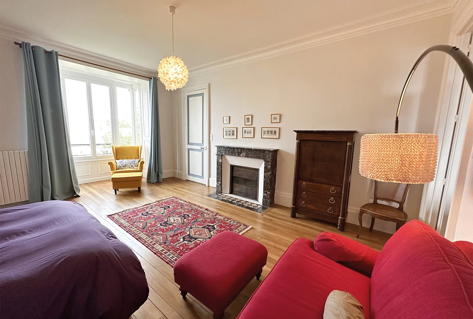 Intérieur du gîte Neuchâtel au Château Viéndal